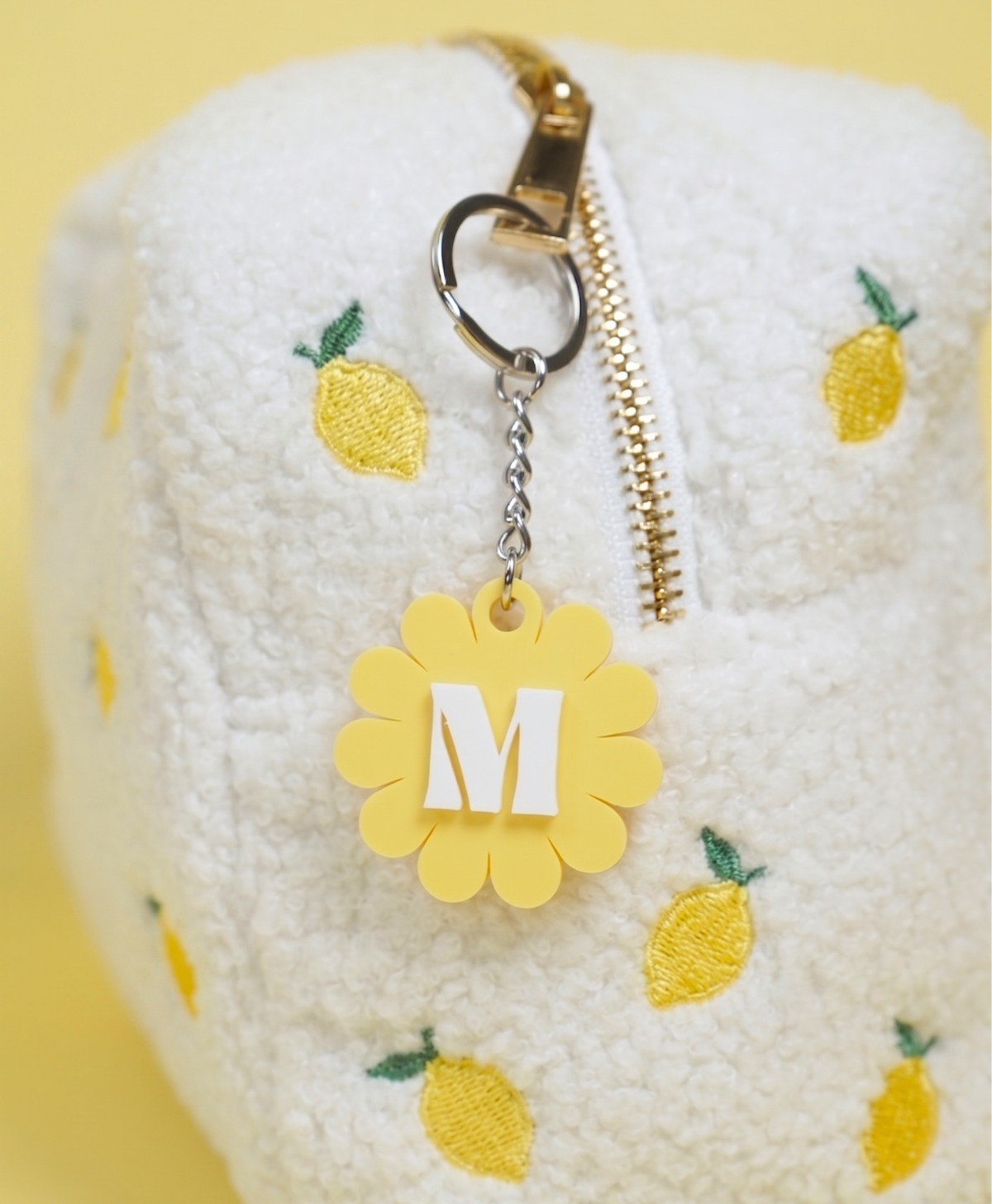 Porte-clé lettre marguerite